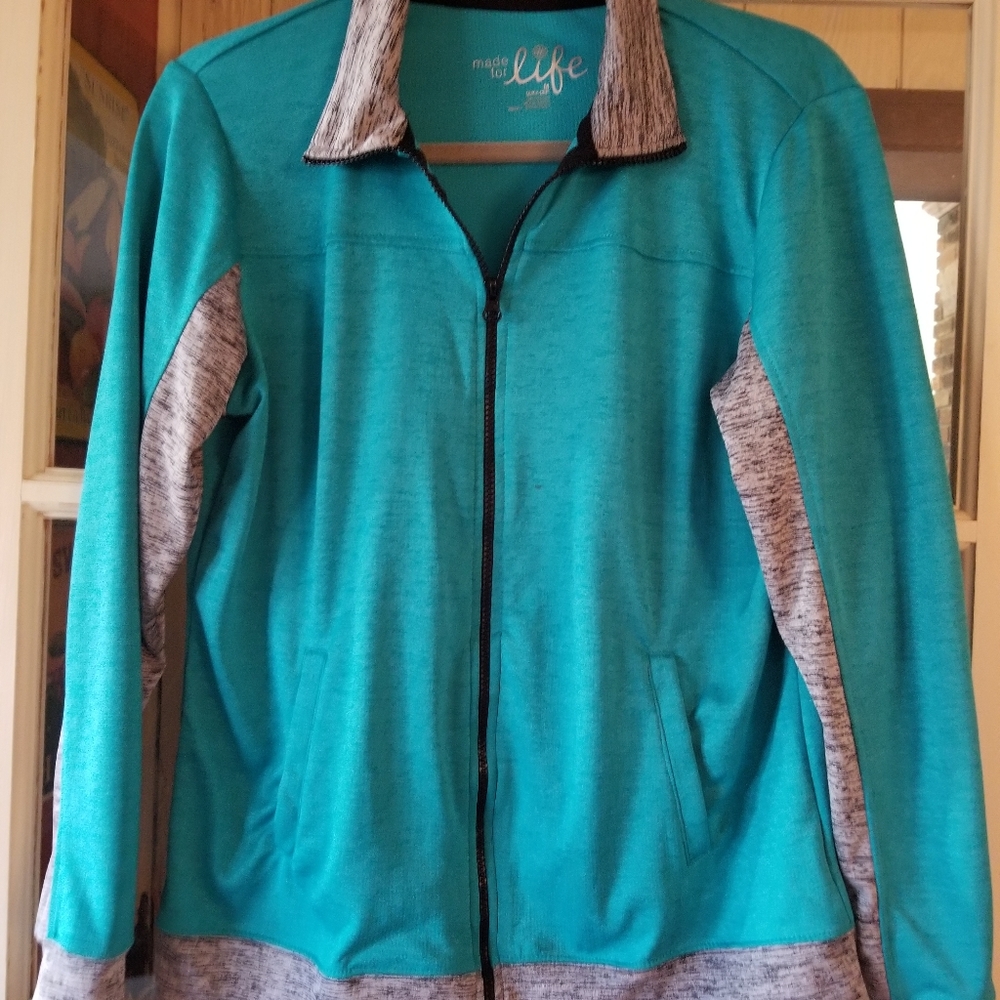Green jacket size m